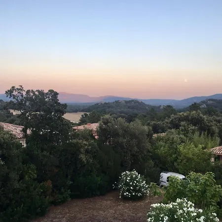 Terra Vecchia, 6 Ou 12 Personnes, Vue Imprenable, Piscine Chauffee וילה